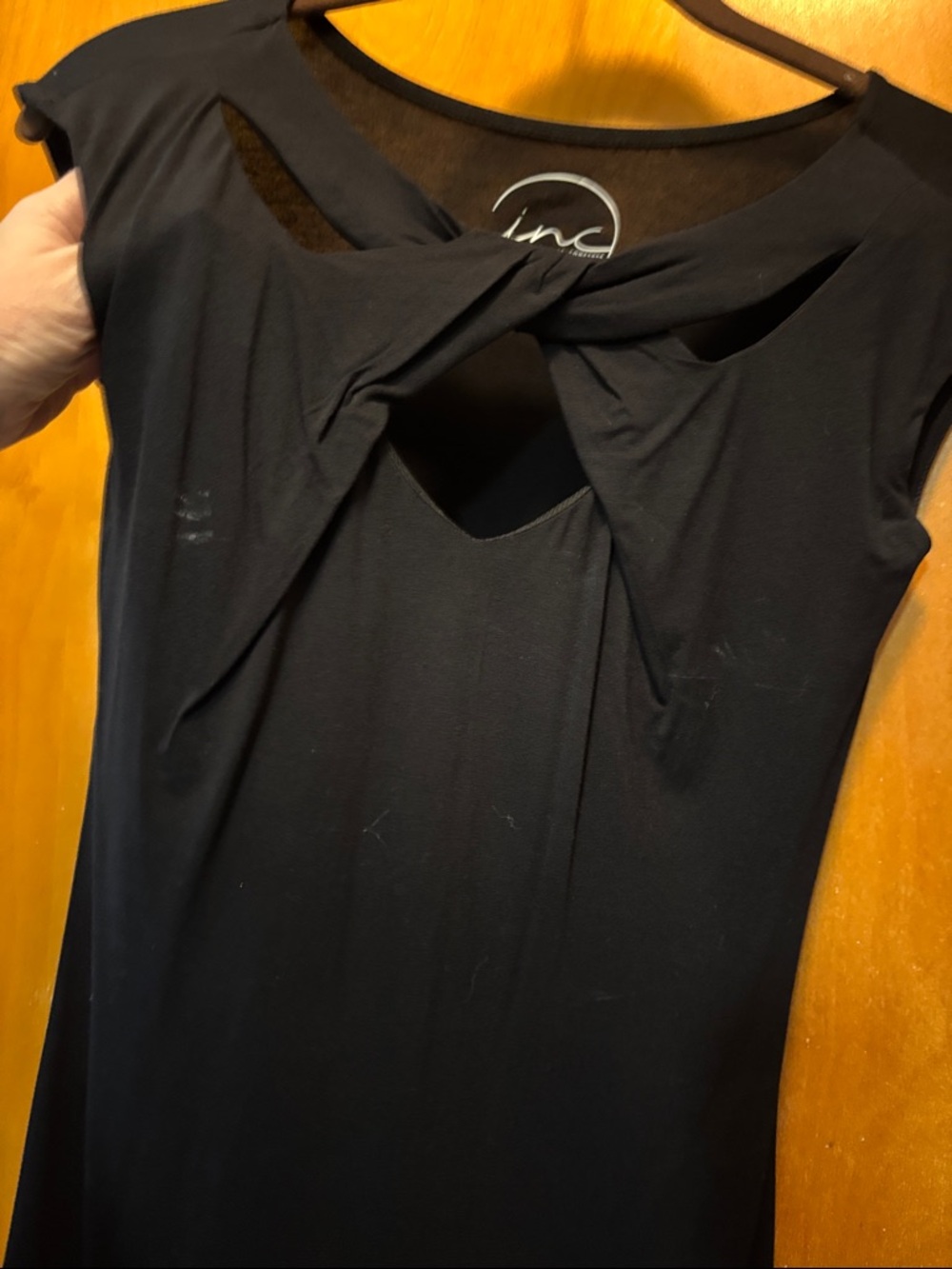 INC International Concepts Black Twist-Detail sleeveless top .